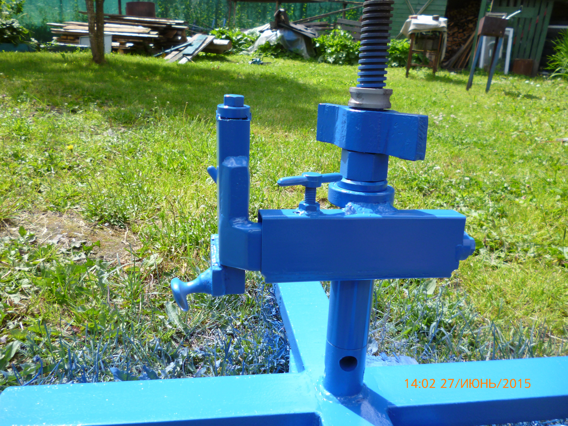 Самодельный станок для шиномонтажа своими руками видео: конструкция ...