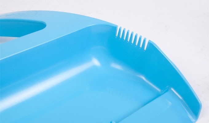 This Company Wants to Improve the Way We Sweep With Their Innovative Broom and Dustpan