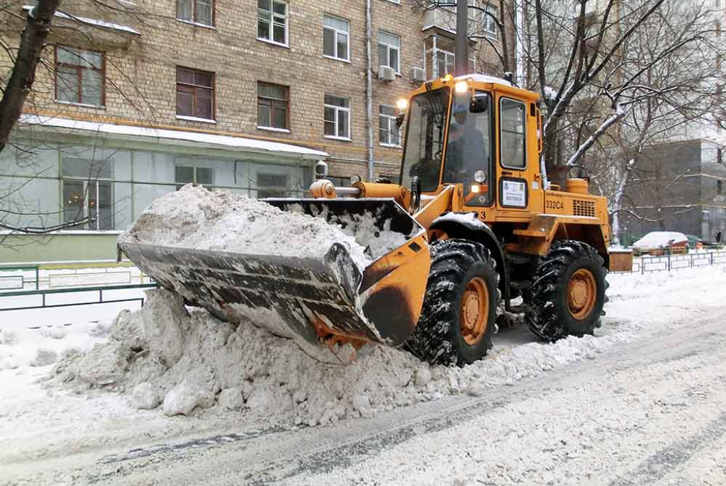 Snow cat снегоуборочная машина